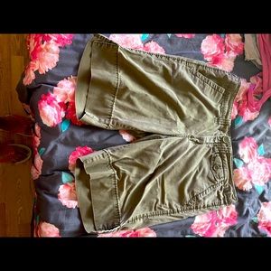 Cute & Comy Cargo Shorts